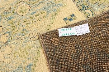 A Kazak carpet, c. 299 x 200 cm.