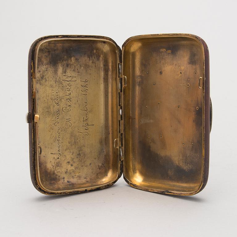 An 1880s, parcel gilt cigarette case, mark of Peter Silventoinen, Saint Petersburg.