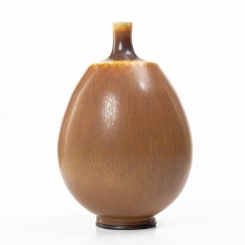 Berndt Friberg, a vase, Gustavsberg Studio, 1977.