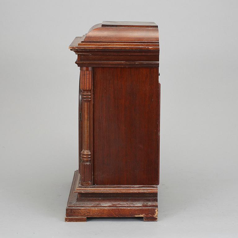 BORDSPENDYL, Chime silent, tidigt 1900-tal.
