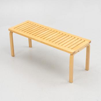 Alvar Aalto, bänk, 153A, Artek, 2005.