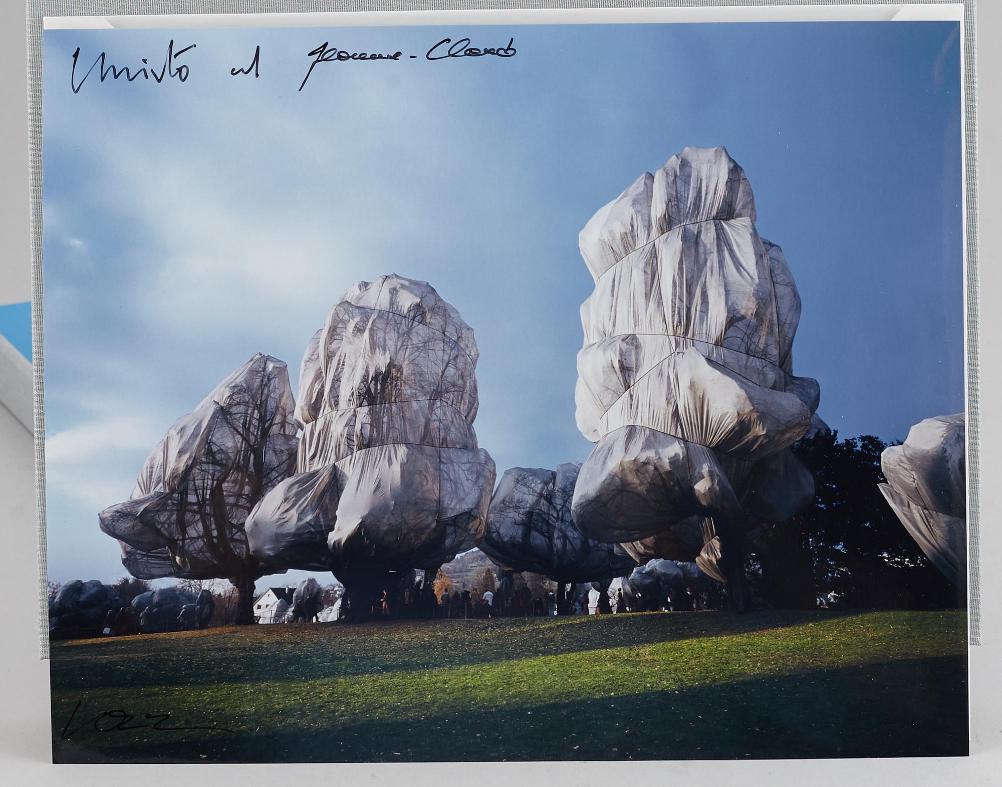 BOOK, "Christo and Jeanne-Claude, Wrapped Trees, Basel 1997–1998", 641/1000.