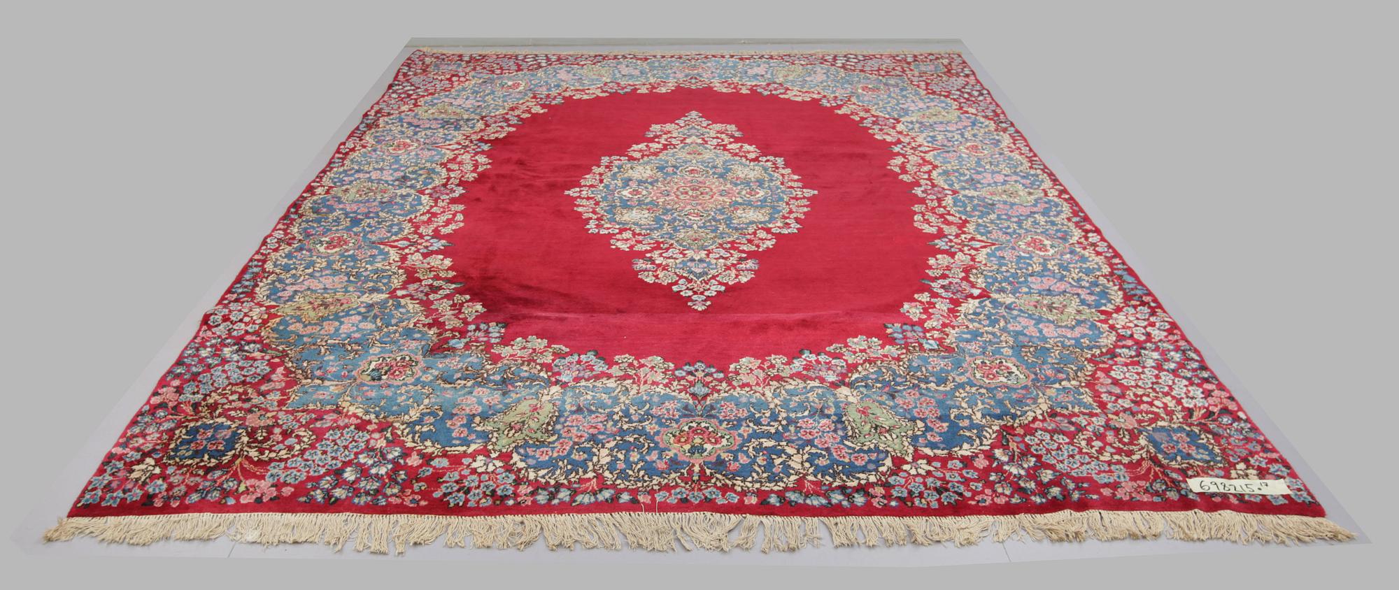 MATTA, Kirman, ca 353 x 272 cm.