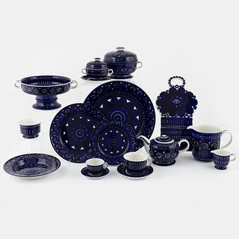 Ulla Procopé, Arabia, a 61-piece 'Velencia' porcelain service from Arabia, Finland.