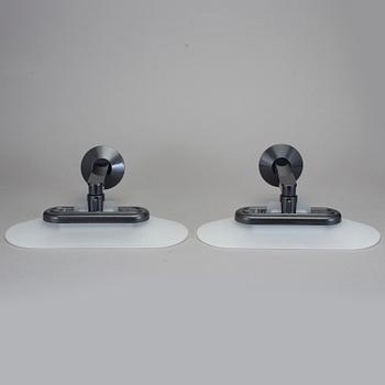 VÄGGLAMPOR, ett par. "Jill", Perry King, Santiago Miranda & Gianluigi Arnaldi för Arteluce, Italien, 1990-tal.
