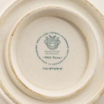 A Villeroy & Boch 'Wild Rose' service, (27 pieces).