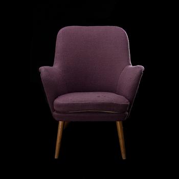 CARL GUSTAF HIORT AF ORNÄS, ARMCHAIR. Manufactured by Puunveistos Helsinki, 1950s.