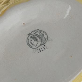 Two creamwear hen shaped egg bowls, Rörstrand & Gustavsberg, late 19th century and 1920's/30's.