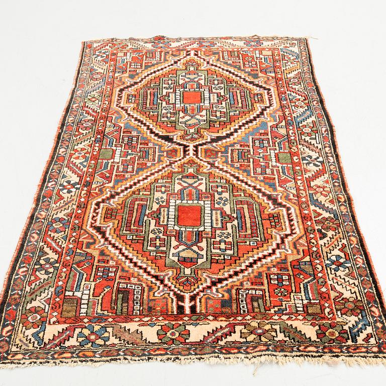 Carpet, Semi-antique, Chahar Mahal/Bakhtiari, approx. 200 x 137 cm.