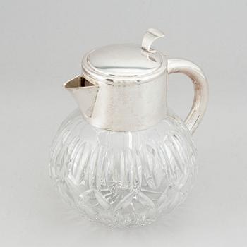 A 20th-century service jug.