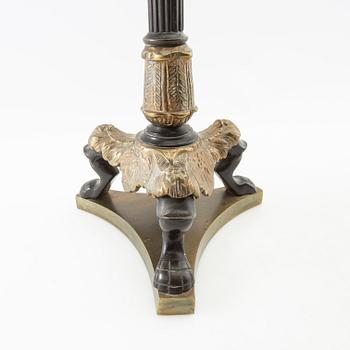 Kandelabrar ett par Empire-stil omkring 1900.