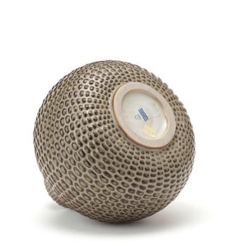 AXEL SALTO, vas av stengods, Royal Copenhagen, Danmark 1954.