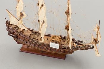 A MODELL OF WARSHIP "VASA" SECOND HALF OF 20TH CENTURY,