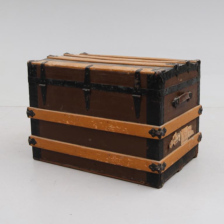 KOFFERT, tidigt 1900-tal.