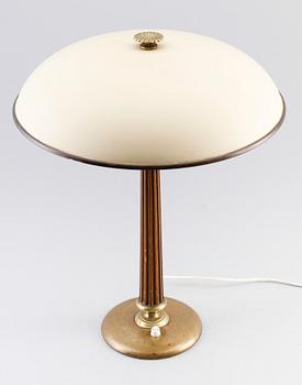 BORDSLAMPA, trä och mässing, 1900-talets mitt.