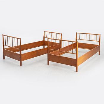 Josef Frank, sängar, ett par, Firma Svenskt Tenn.