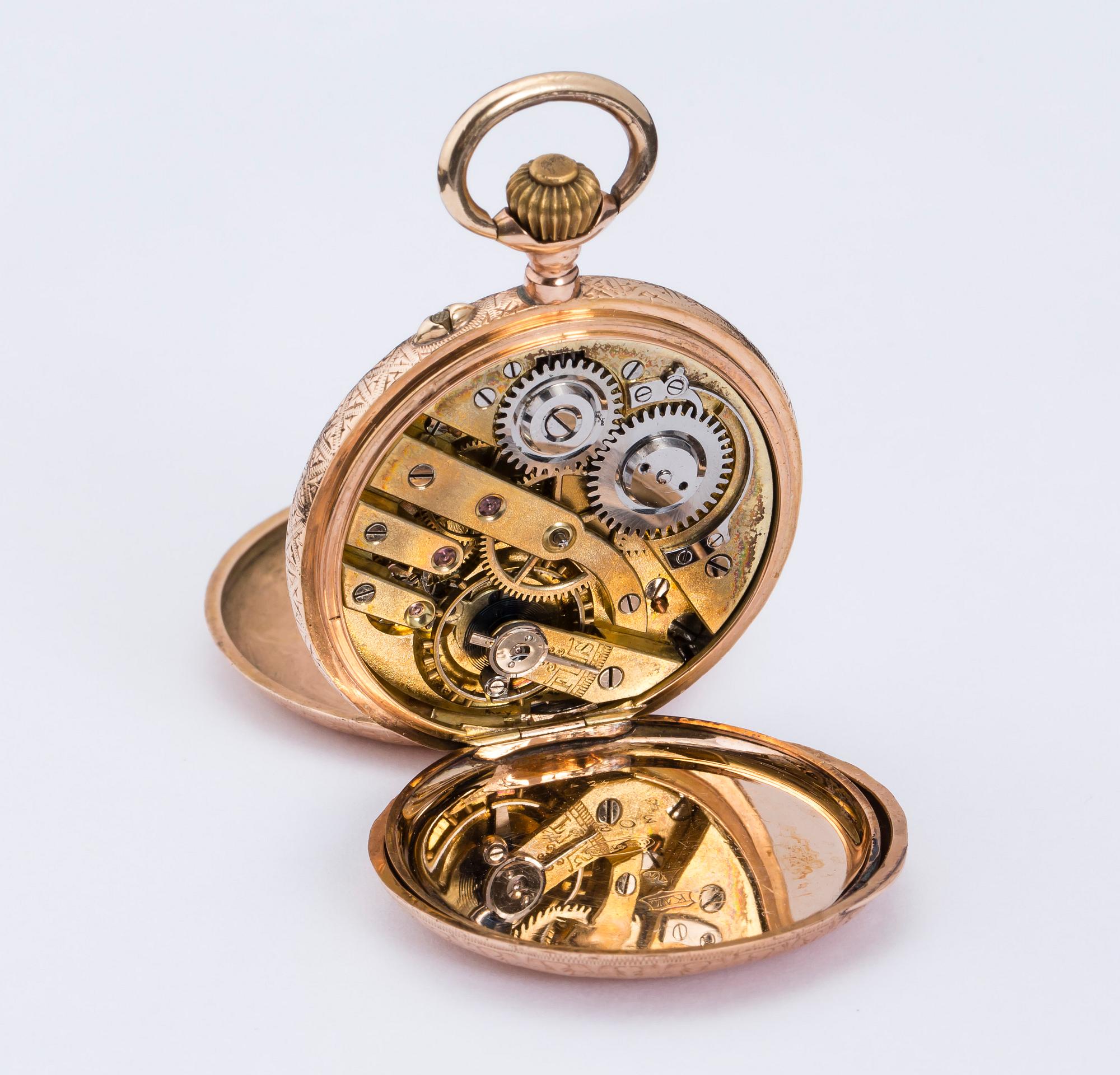 FICKUR, 14 K. Clemence frères. Tot 35g.