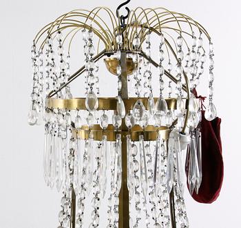 LJUSKRONA, gustaviansk stil. 8 ljusarmar, H 88.