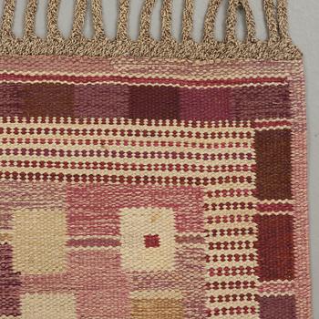 Marianne Richter, A CARPET, "Villemo, rosa", flat weave, ca 246,5 x 177 cm, signed AB MMF MR.