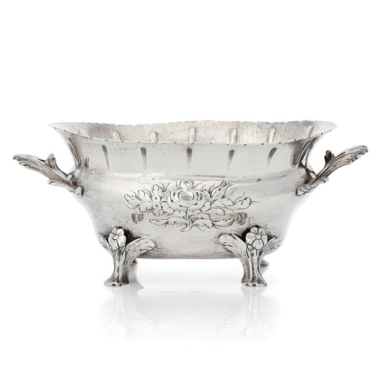 A Swedish Rococo parcel-gilt silver bowl, mark of Simson Ryberg, Stockholm 1781.