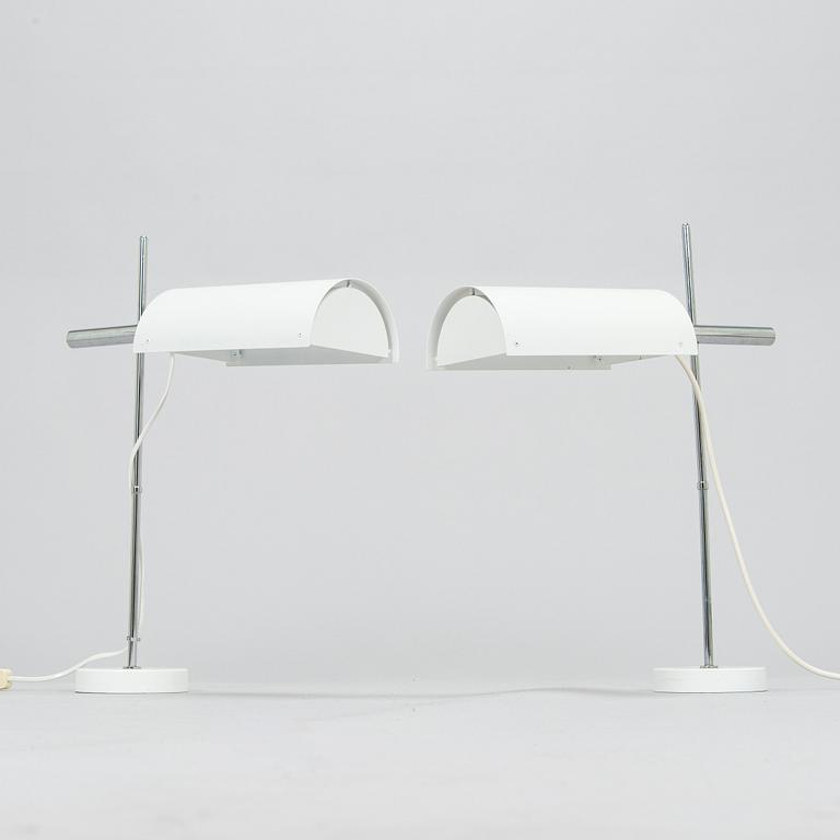 Ben af Schultén, A pair of 1970s 'BS 712' wall lights by Metallimestarit for Artek Finland.