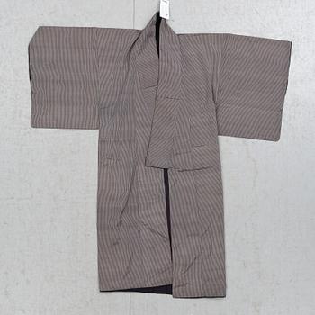 KIMONO, 3 st, Japan, 1900-talets första hälft.