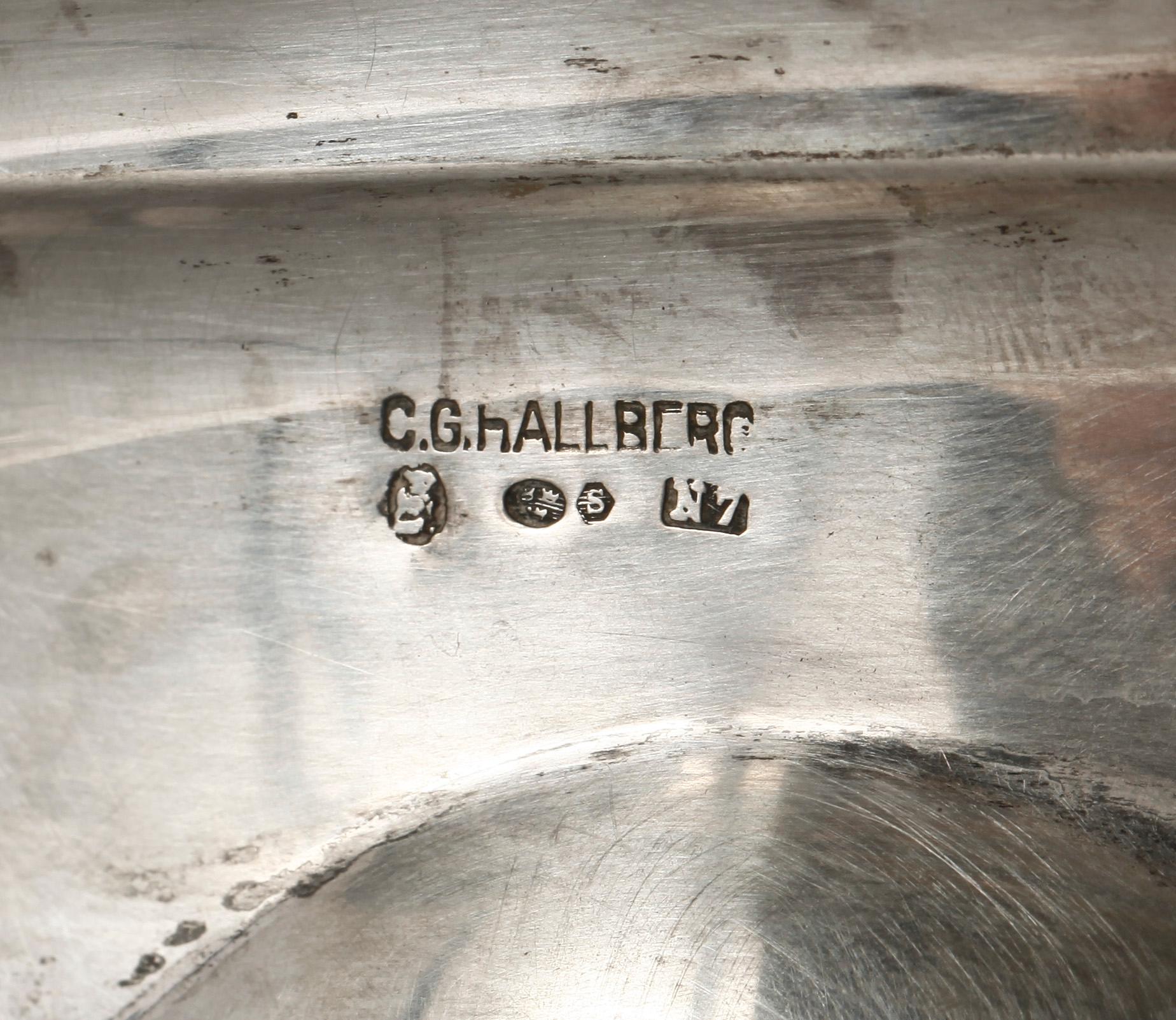 SKÅL, silver, svenska importstämplar, CG Hallberg, Stockholm. 1915. Vikt ca 700 gram.