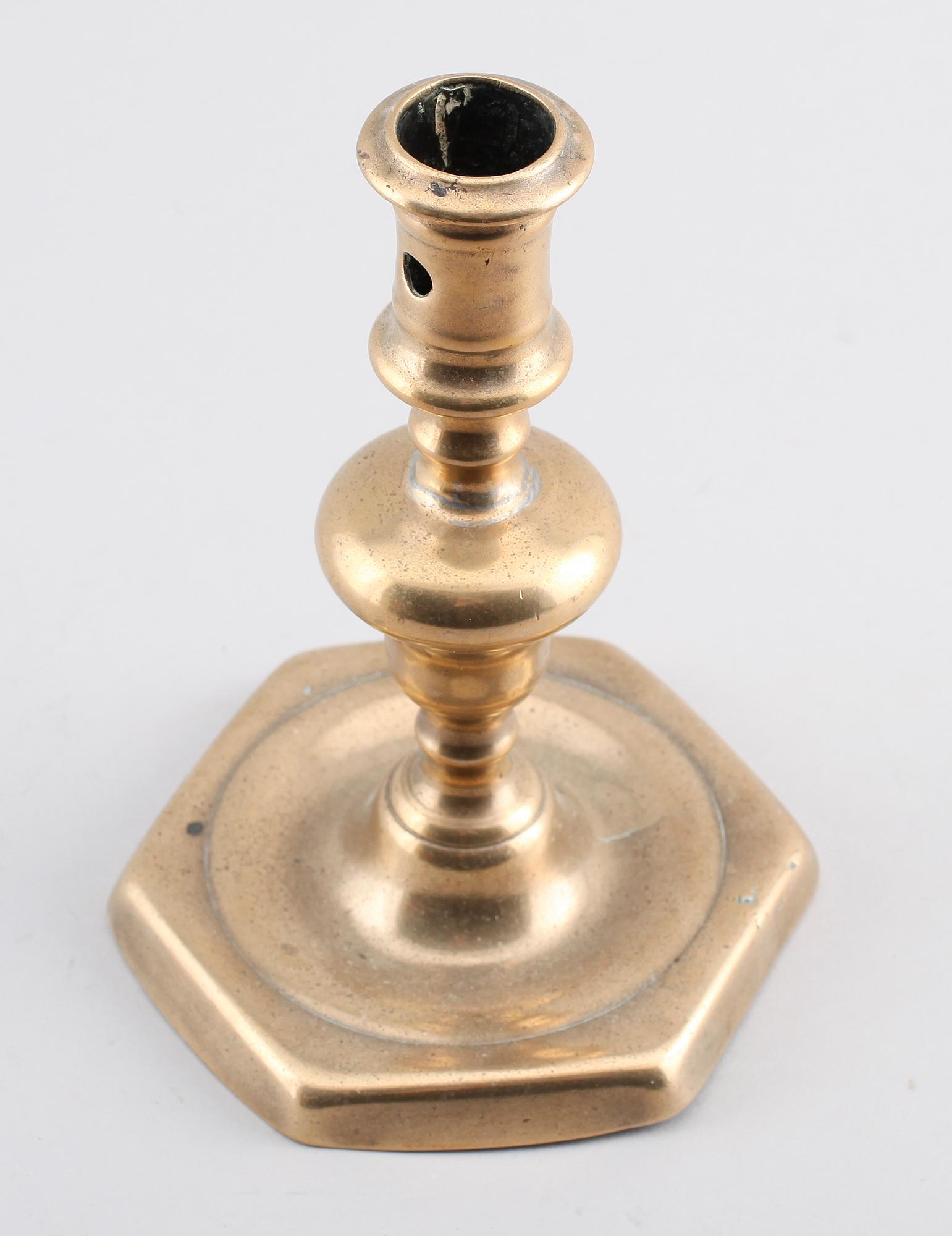 LJUSSTAKE, mässing, barock, 1600-tal.