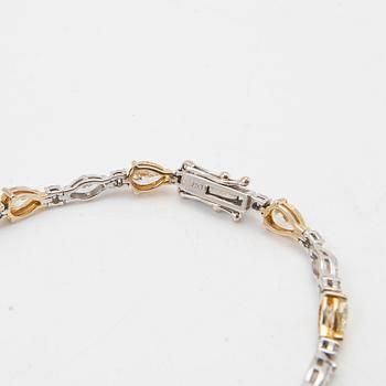 Armband, 18 k guld och vitguld med briljanter.