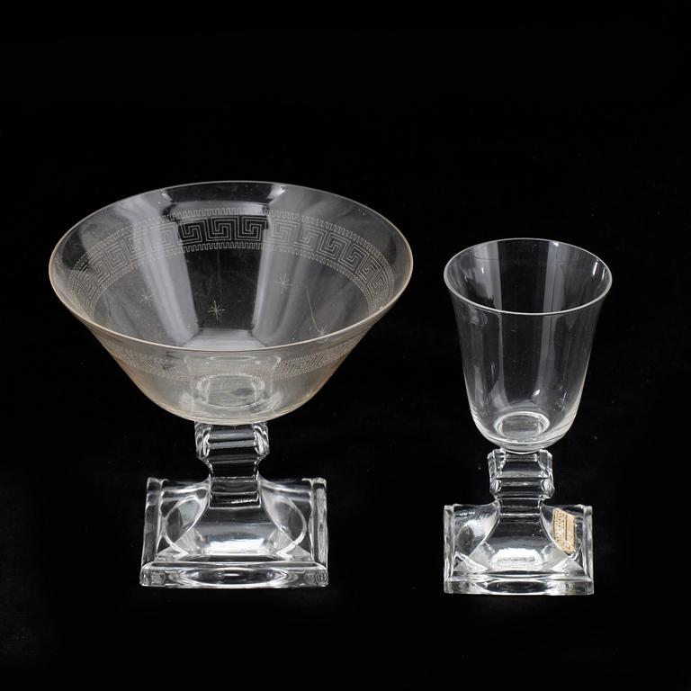 GLASSERVIS, 17 st, Pukeberg, 1920-tal.