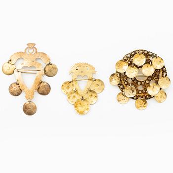 Costume jewellery, 3 pieces, gilded silver.