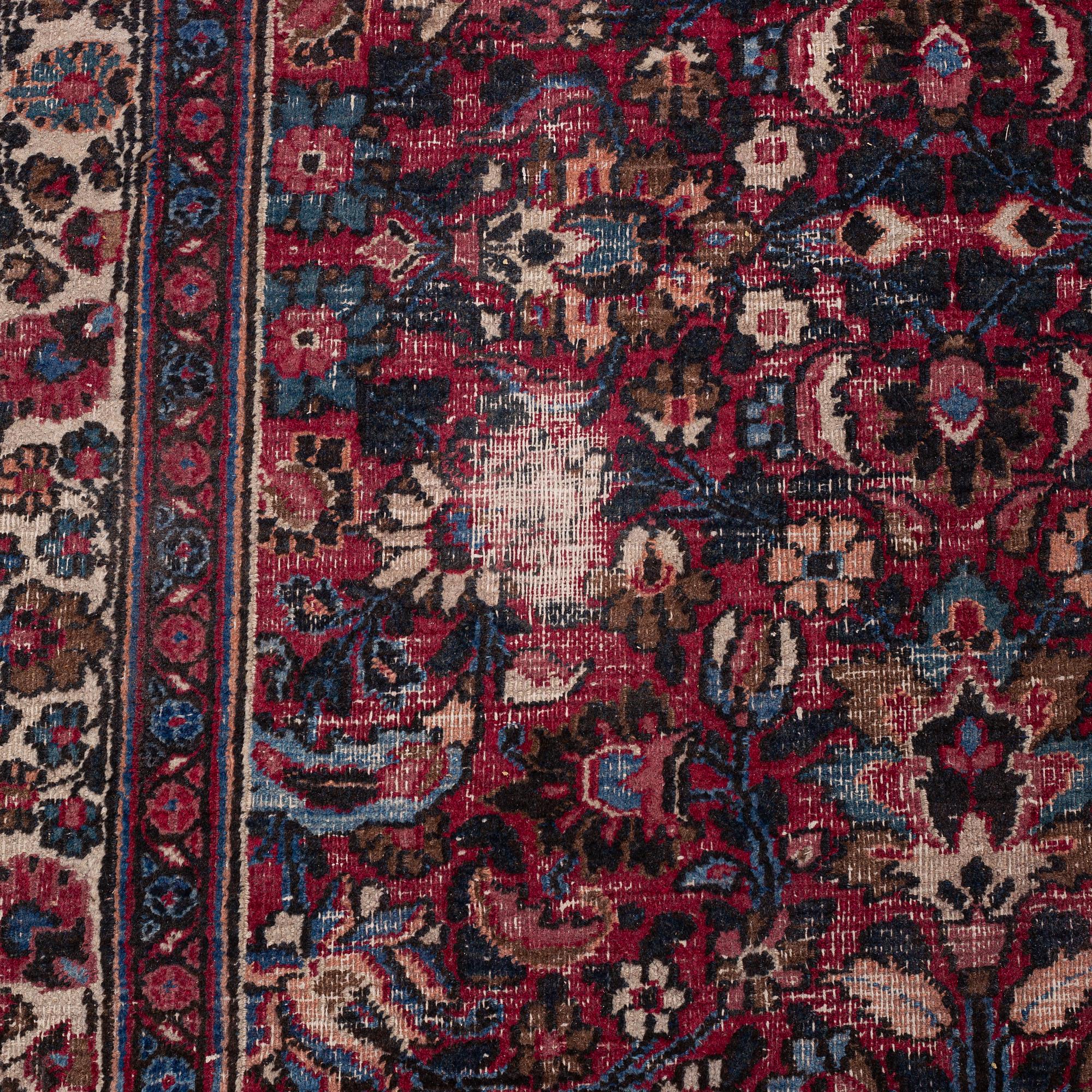 A Birjand/Khorasan carpet, ca 300 x 400 cm.