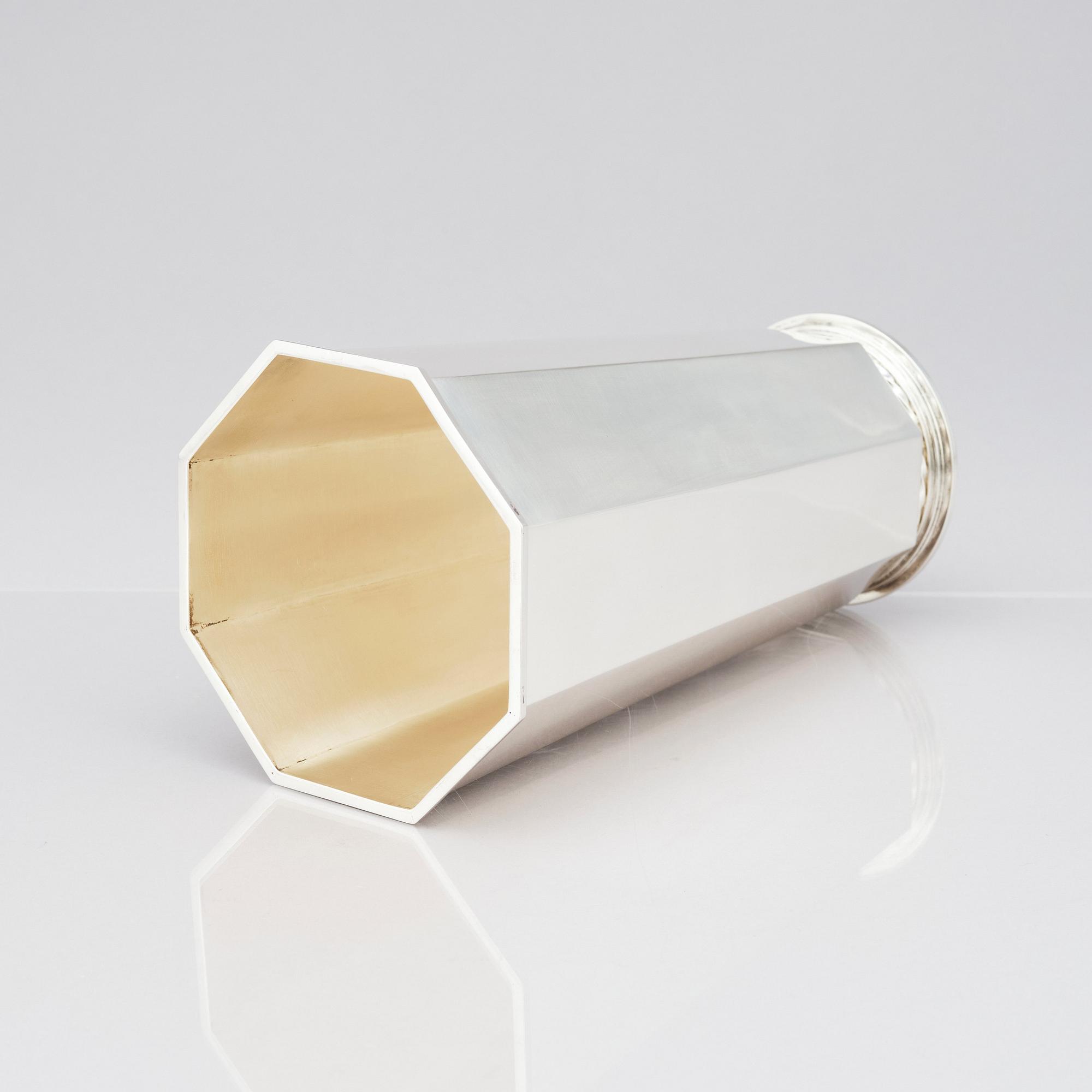 Atelier Borgila, a sterling vase, Stockholm 1942.