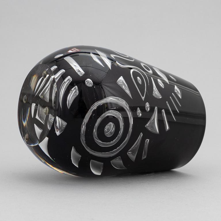 Lars Hellsten, vas, glas, "Kungen", signerad, Orrefors, 1988.