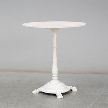 A cast iron and marble café table from Byarum.