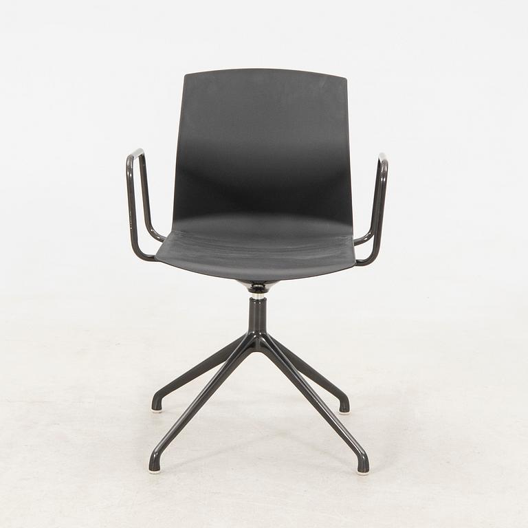 Desk Chair "Gorka Swivel" Akaba.