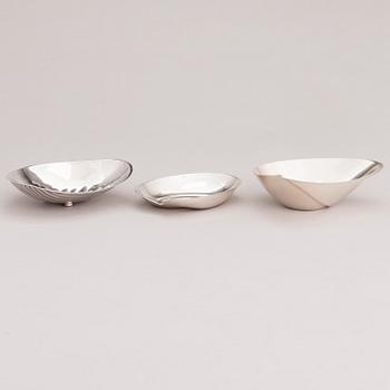 TAPIO WIRKKALA, Three silver bowls, Kultakeskus, Hämeenlinna and Hopeatehdas, Helsinki 1953-68.