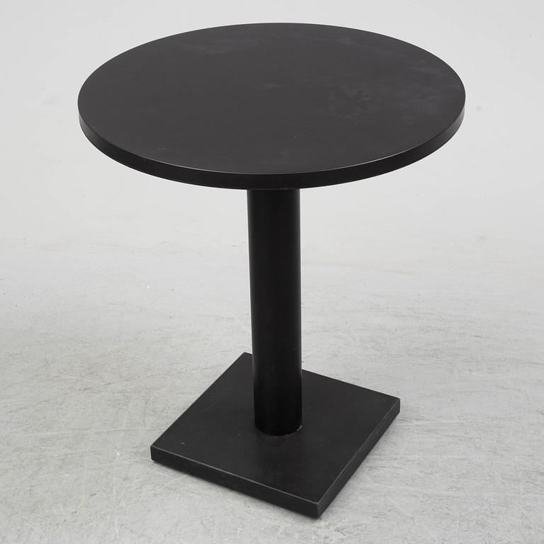 BORIS BERLIN/POUL CHRISTIANSEN, a 'Non' table with two chairs by Komplot design for Källmo.