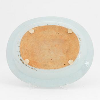 Terrinfat, porslin, Kina, Qingdynastin, 1700/1800-tal.