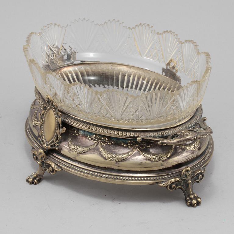 JARDINIERE, nysilver, C.G Hallberg, Stockholm, 1900-talets första del.