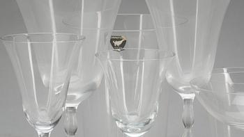 GLASSERVIS, ca 70 delar, Simon Gate, Orrefors.