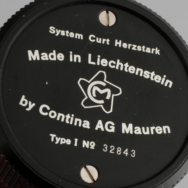 KALKYLATOR, "Curta, Type I", utvecklad av Curt Herzstark, tillverkad av Contina AG Mauren, 1956.
