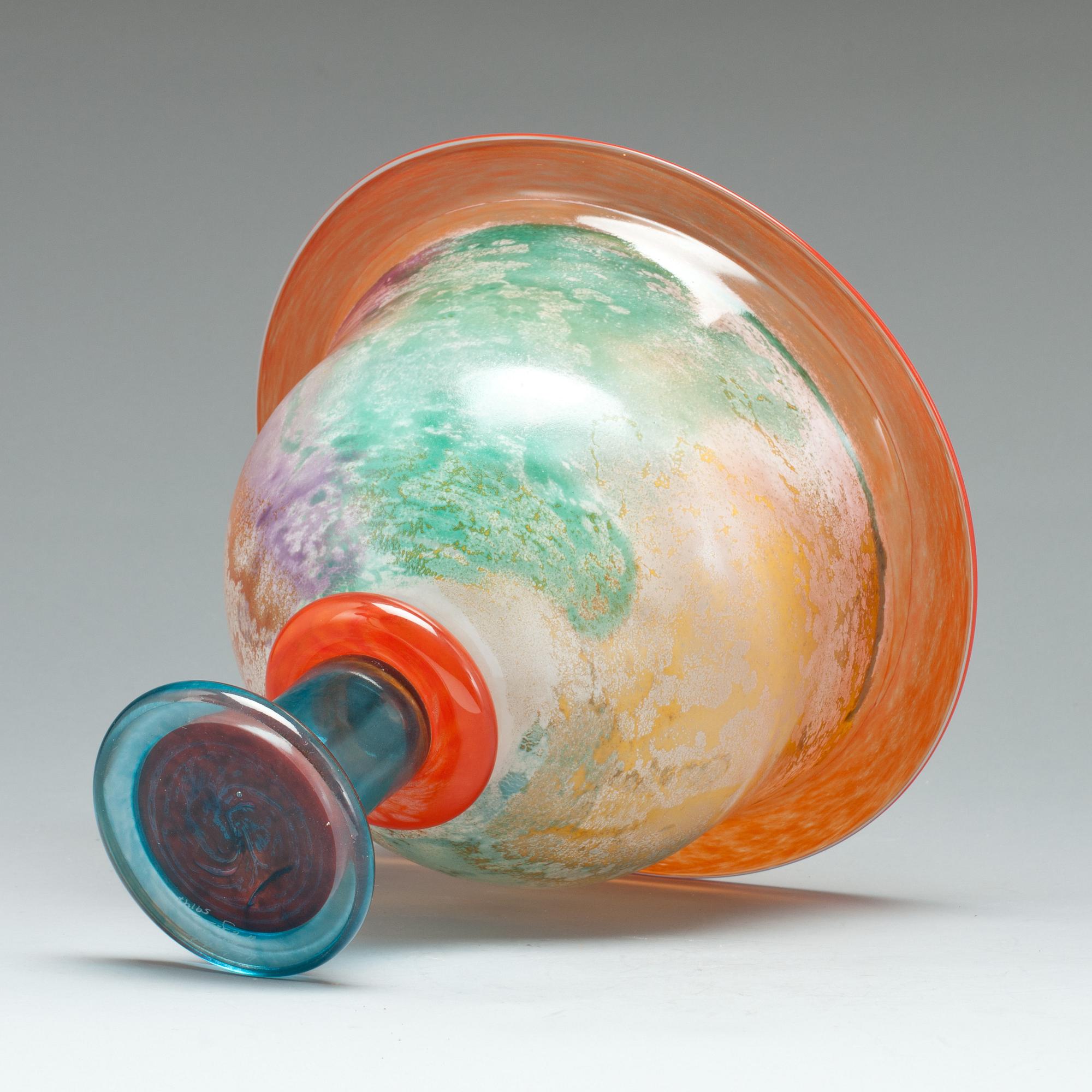 SKÅL på FOT, glas, ur serien "Cancan", Kjell Engman, Kosta Boda. 1900-talets andra hälft.