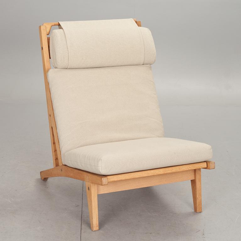 FÅTÖLJ, "GE-375" Hans J Wegner, Getama, 1900-talets andra hälft.
