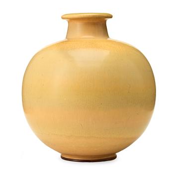 46. Berndt Friberg, A Berndt Friberg stoneware vase, Gustavsberg studio, Sweden 1965.