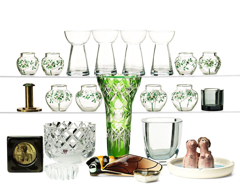 Gunnar Cyrén, Gerda Strömberg, Firma Svenskt Tenn and others, a group of decorative vases, ashtrays etc, 20th c.