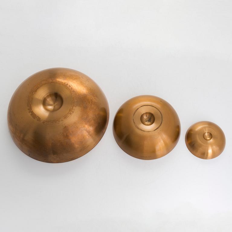 Tapio Wirkkala, a set of three 1970's bronze bowls model TW 476, Kultakeskus, Hämeenlinna.