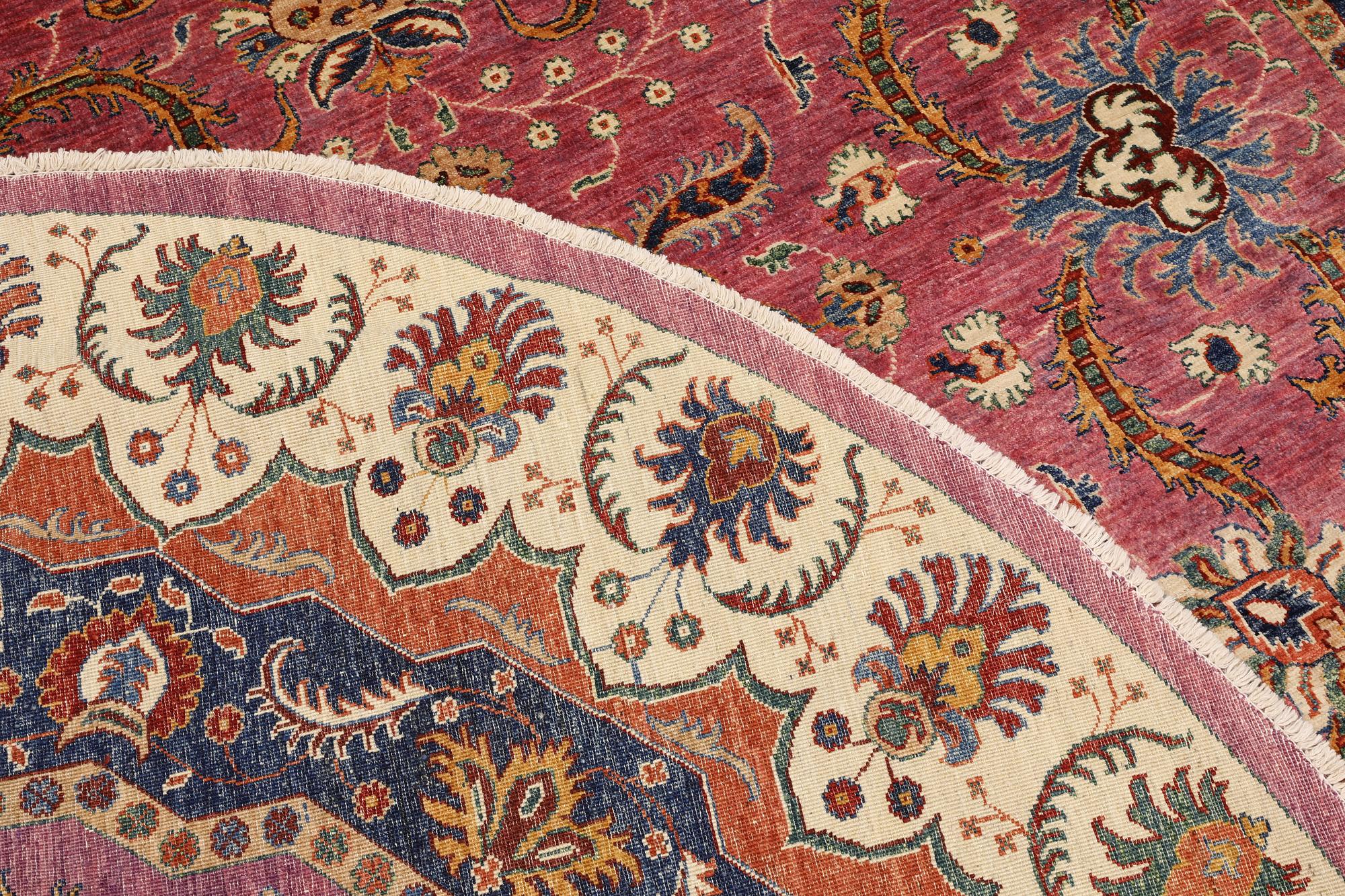 A rug, Ziegler design, diameter approx. 244 cm.