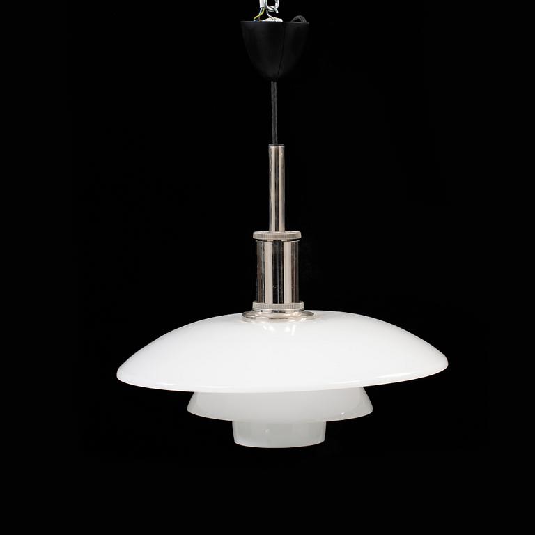TAKLAMPA, "PH-4½-4", Poul Henningsen, Louis Poulsen, 1900-talets andra hälft. Höjd ca 42 cm.