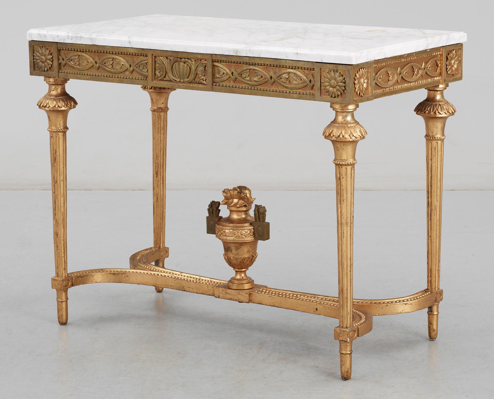 KONSOLBORD. Gustavianskt stockholmsarbete, 1700-talets slut.